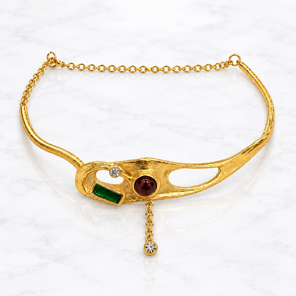Nadra Choker